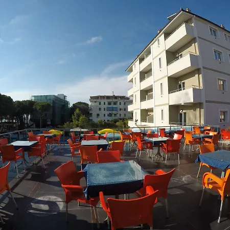 Korabi Hotel 4*