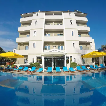 Hotel Korabi 4*
